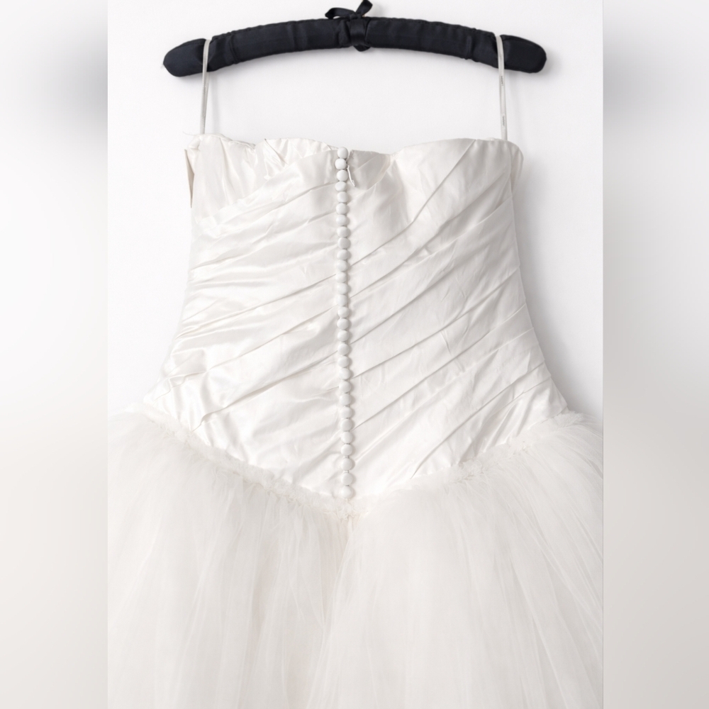 Vera Wang Strapless Ball Gown Wedding Dress Taffeta Tulle NWT Sz 12 Soft White - Picture 6 of 12